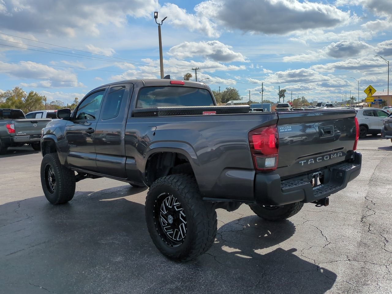 2018 Toyota Tacoma SR