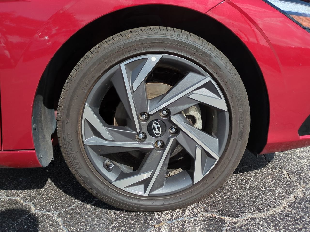 2024 Hyundai Elantra Hybrid Limited