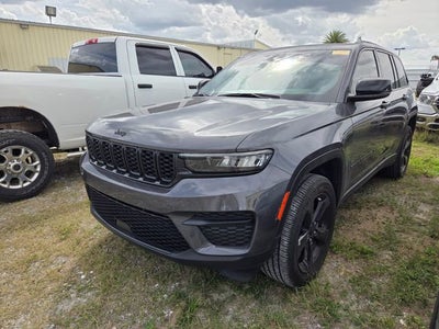 2023 Jeep Grand Cherokee Altitude 4x4