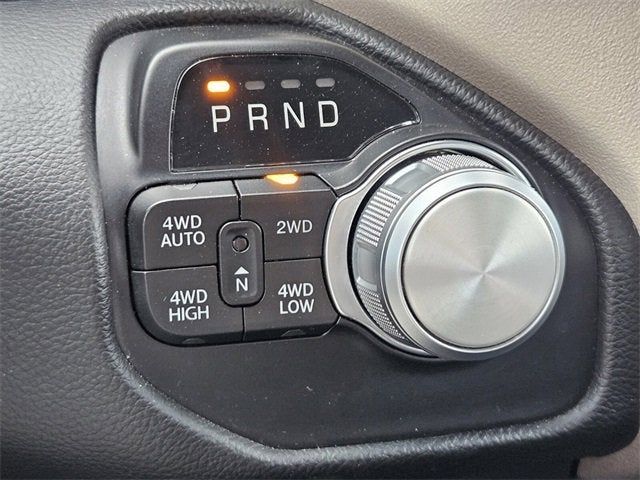 2022 RAM 1500 Laramie Crew Cab 4x4 5'7" Box