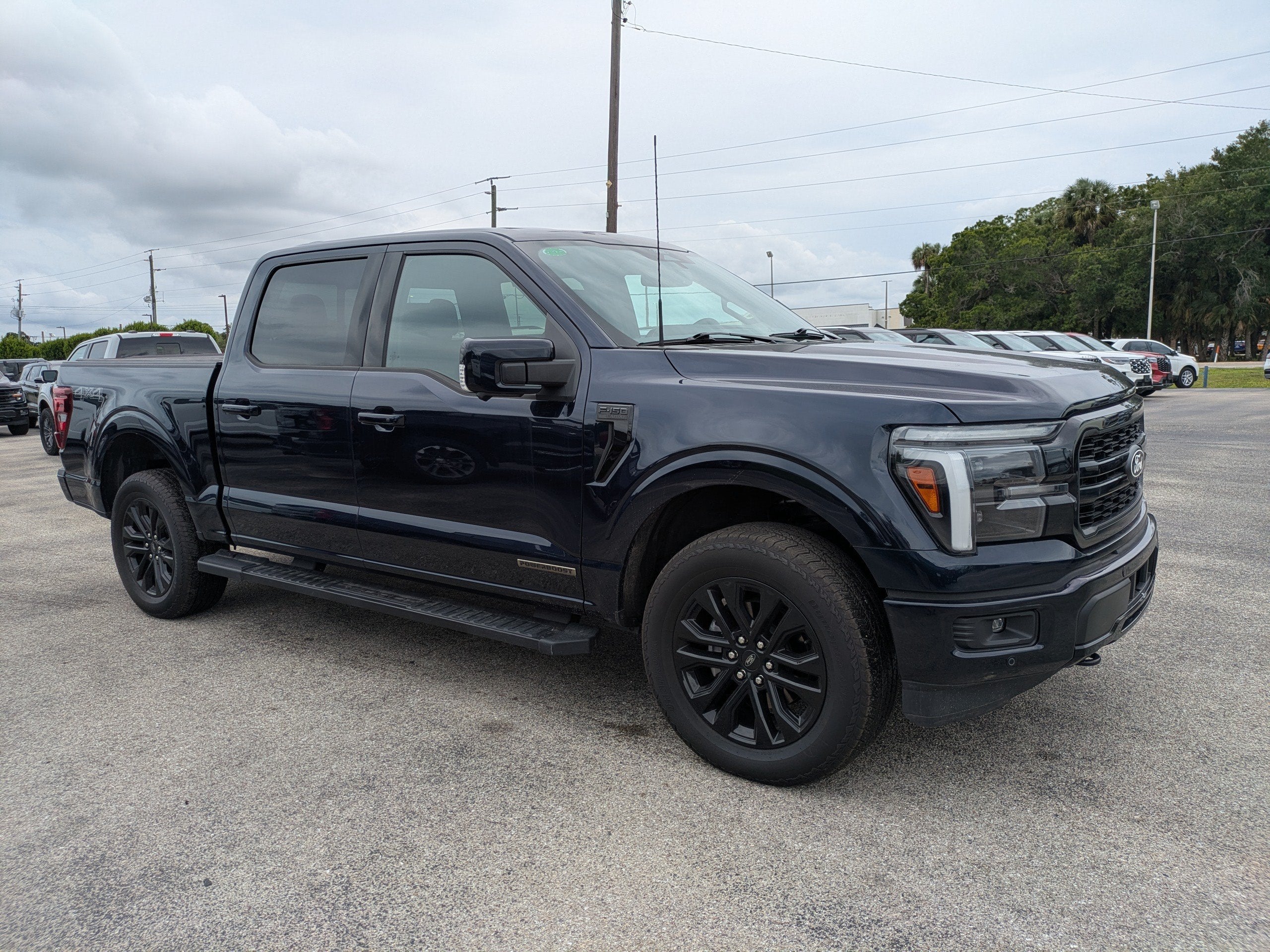 2025 Ford F-150 LARIAT
