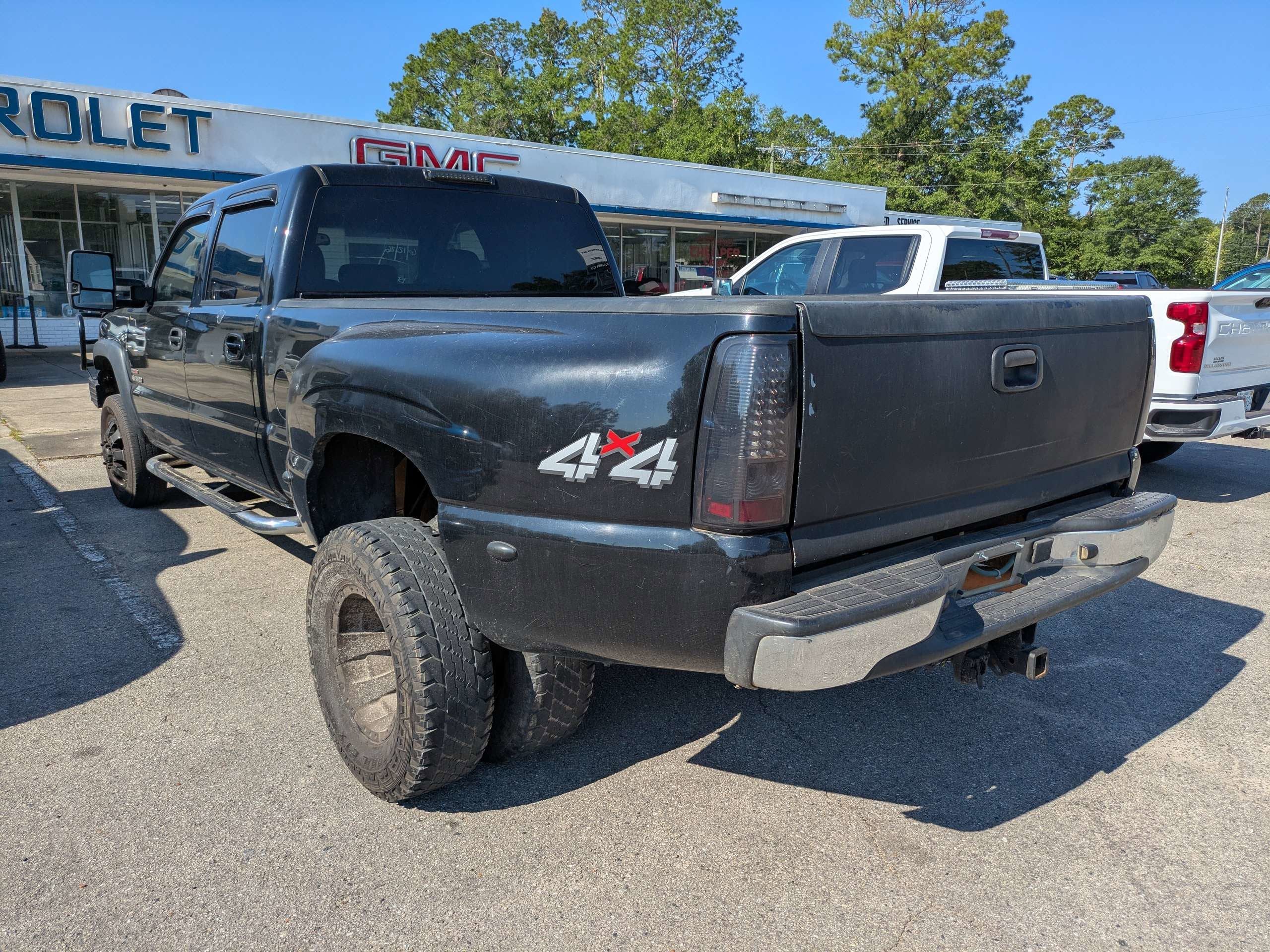 2005 Chevrolet Silverado 3500 HD DRW LT