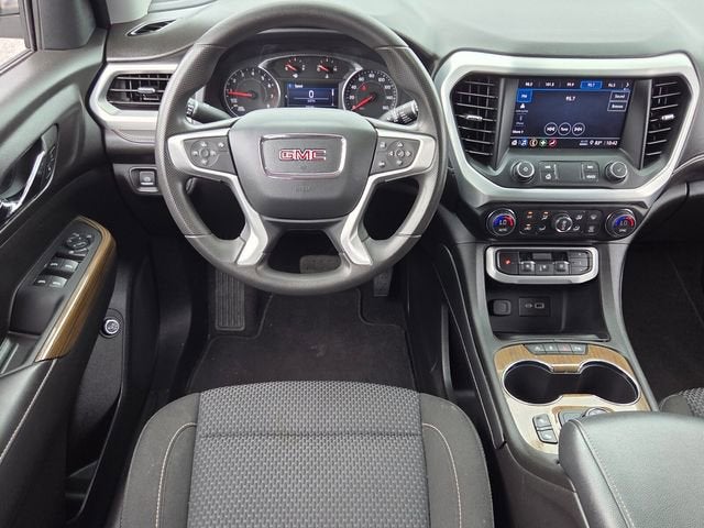 2022 GMC Acadia SLE