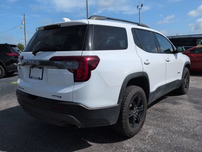 2023 GMC Acadia AT4