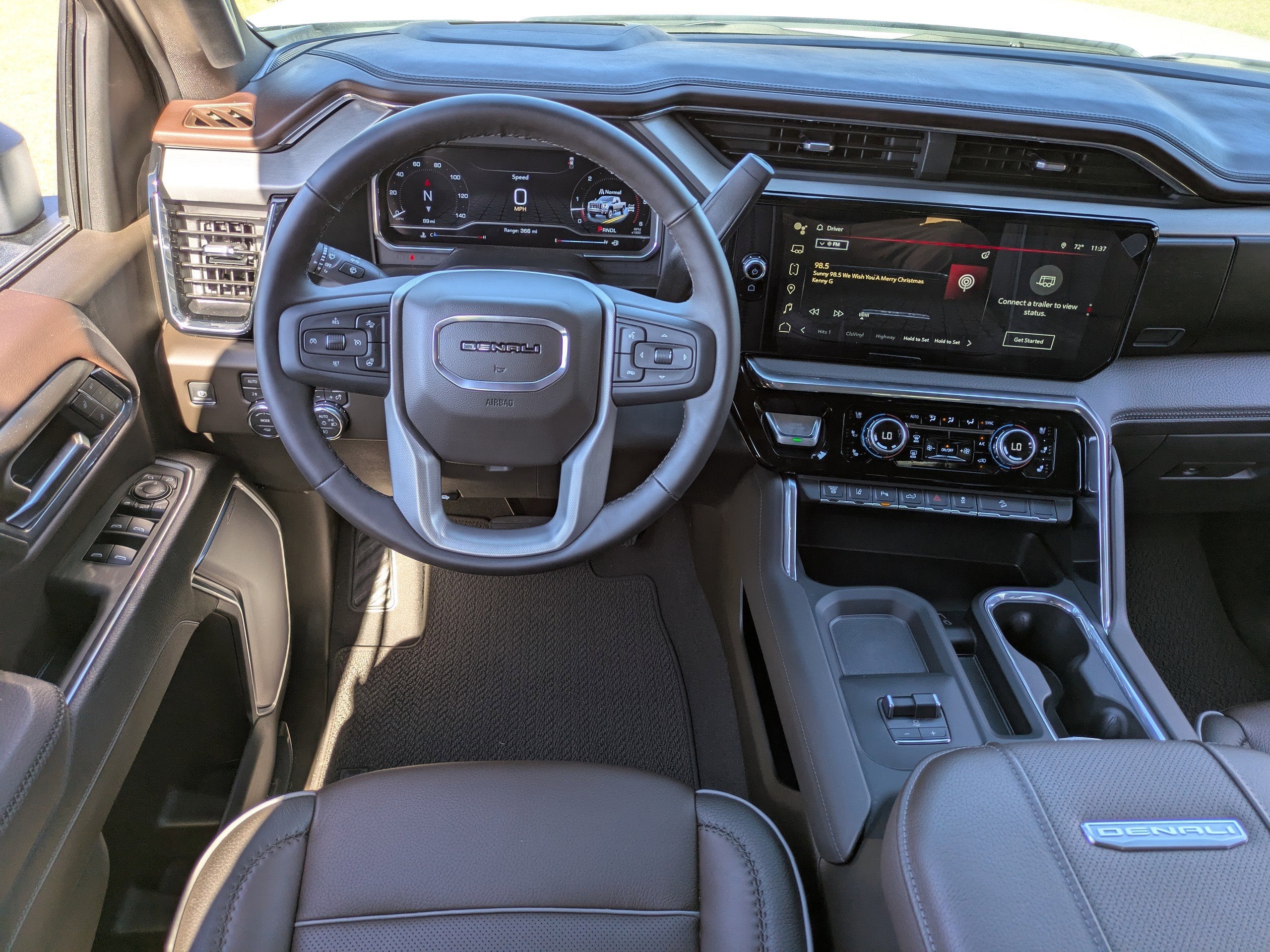 2025 GMC Sierra 2500 HD Denali