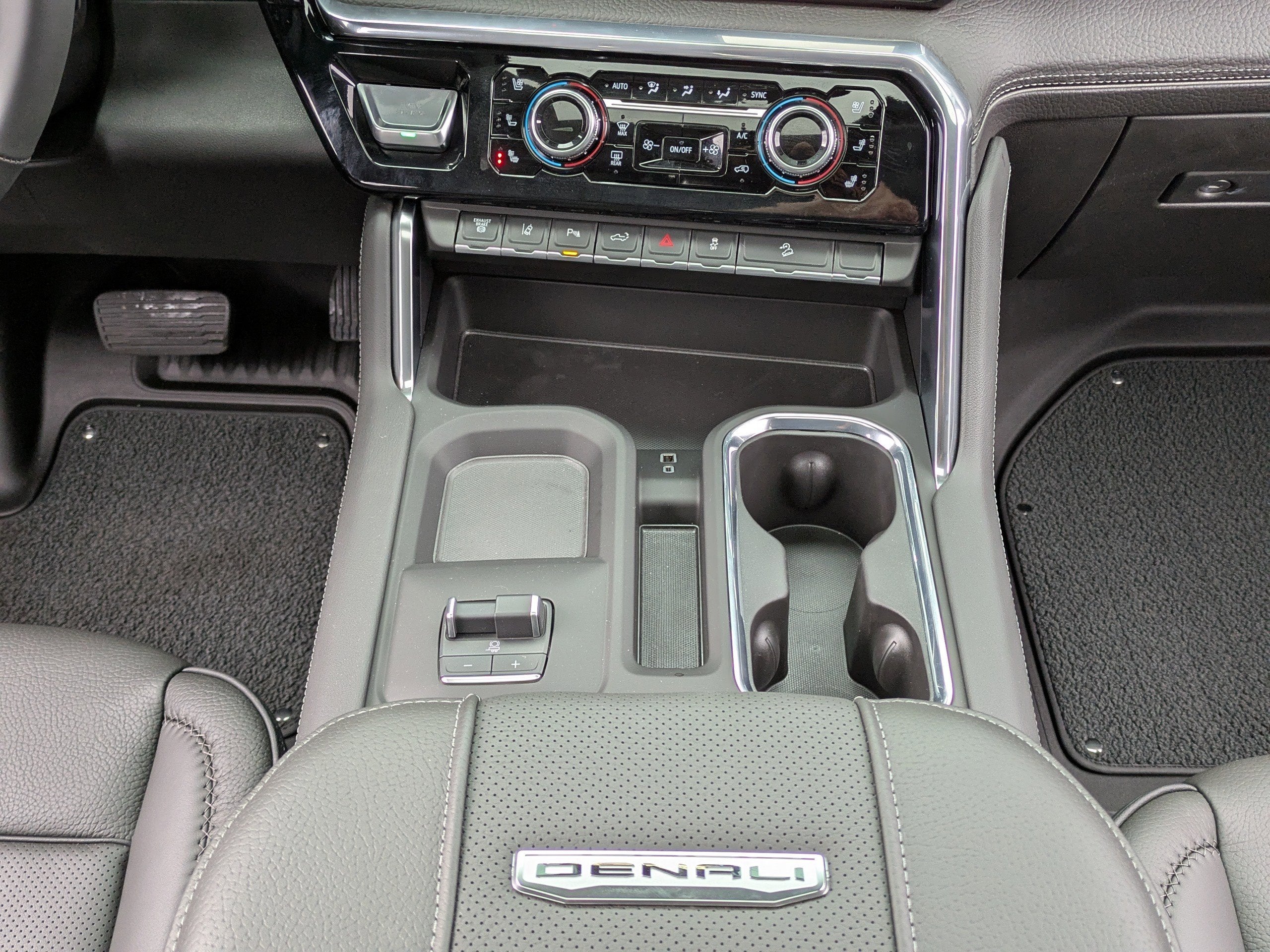 2025 GMC Sierra 2500 HD Denali