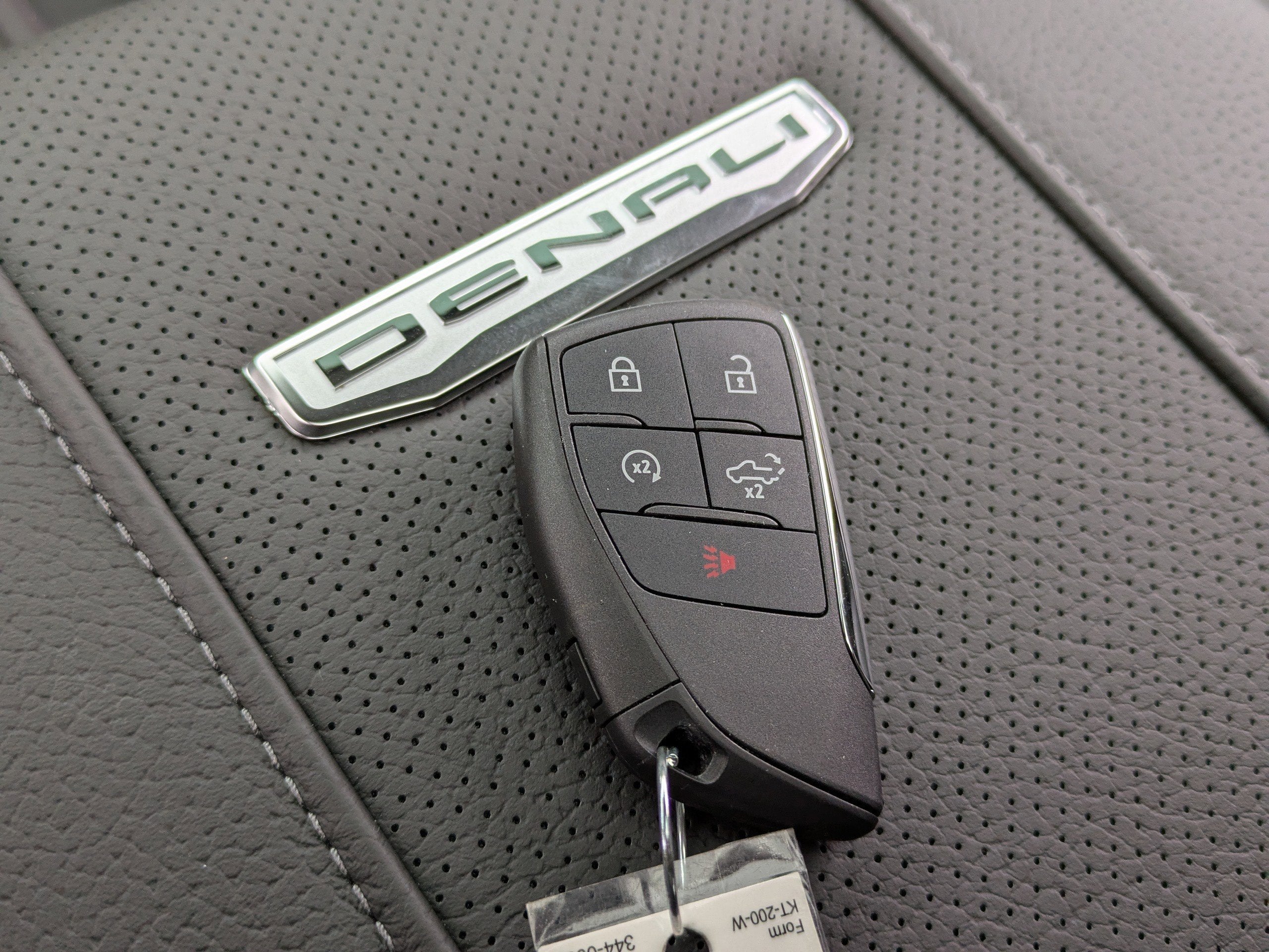 2025 GMC Sierra 2500 HD Denali