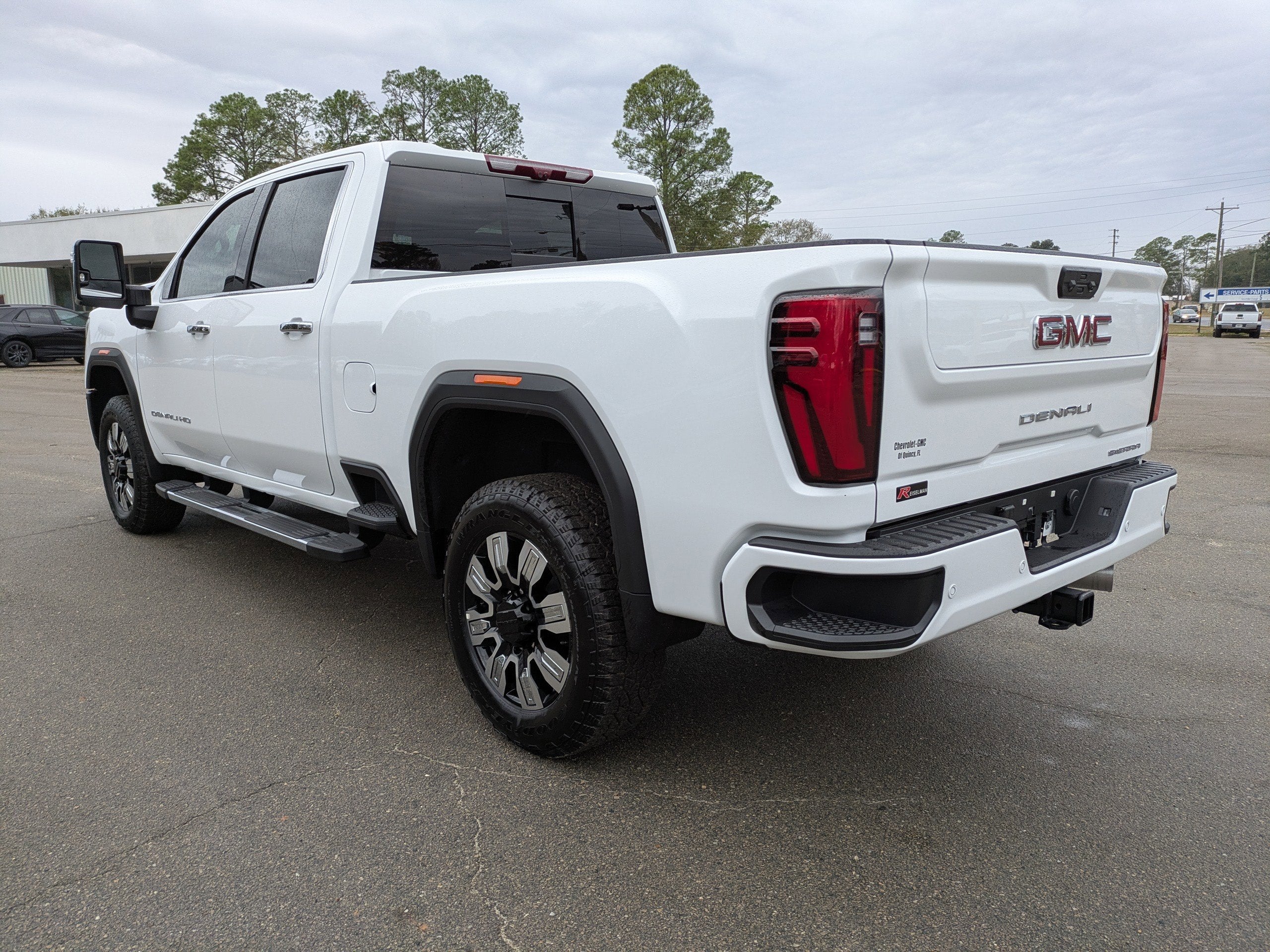 2025 GMC Sierra 2500 HD Denali