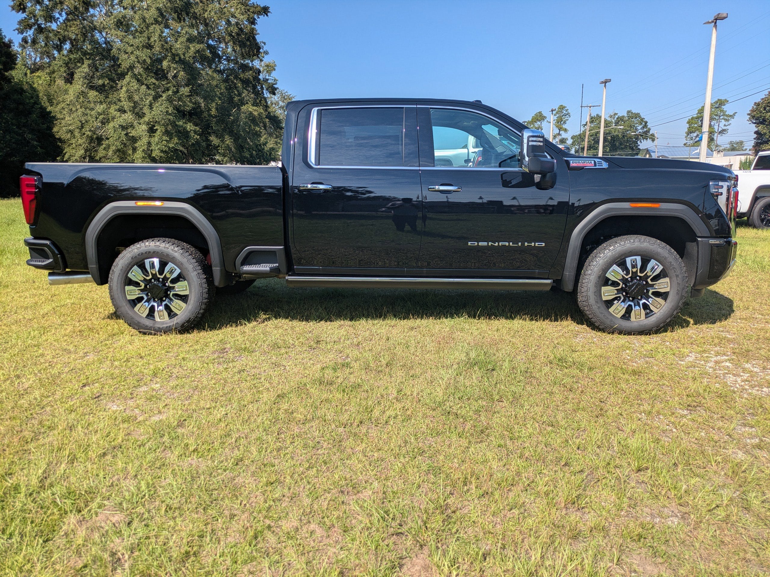 2025 GMC Sierra 2500 HD Denali