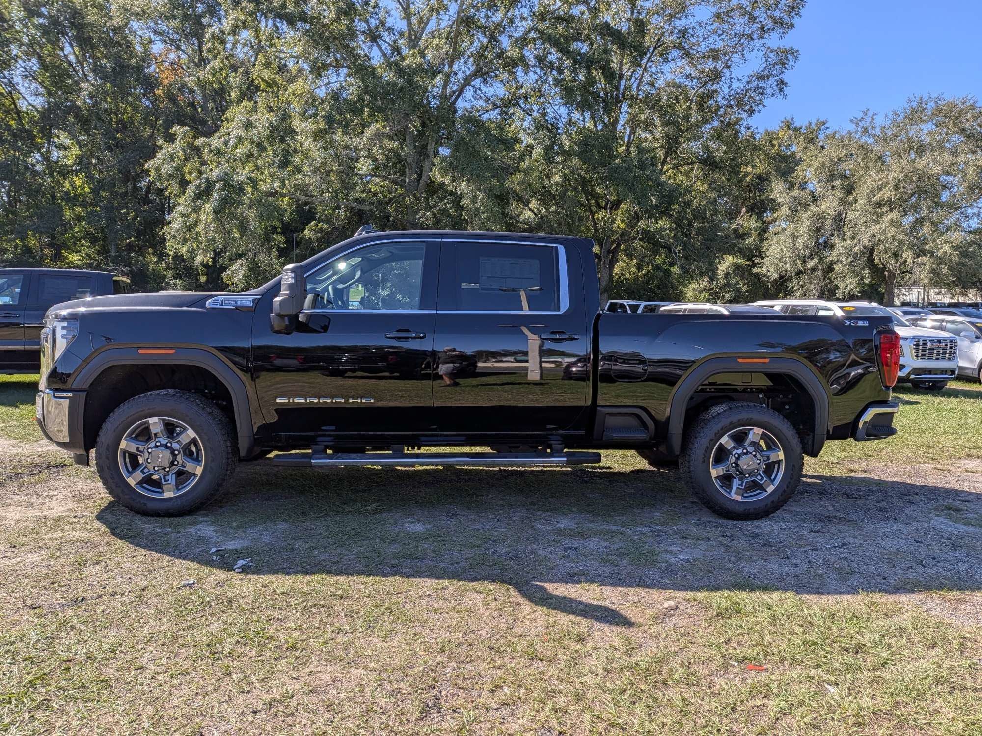 2026 GMC Sierra 3500 HD SLE