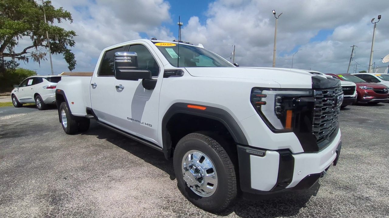 2026 GMC Sierra 3500 HD Denali Ultimate DRW