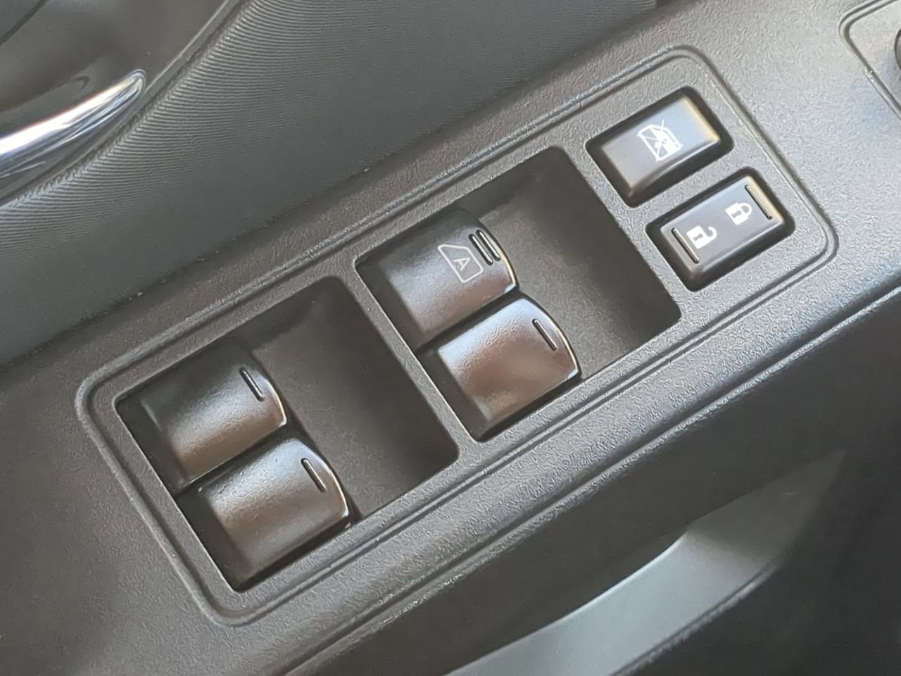 2022 Nissan Frontier Crew Cab SV 4x4