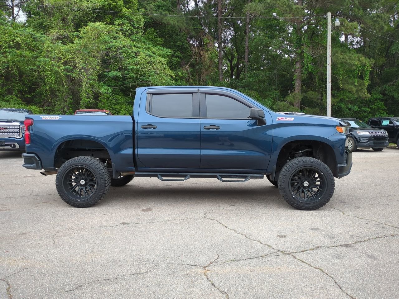2022 Chevrolet Silverado 1500 LTD Custom Trail Boss