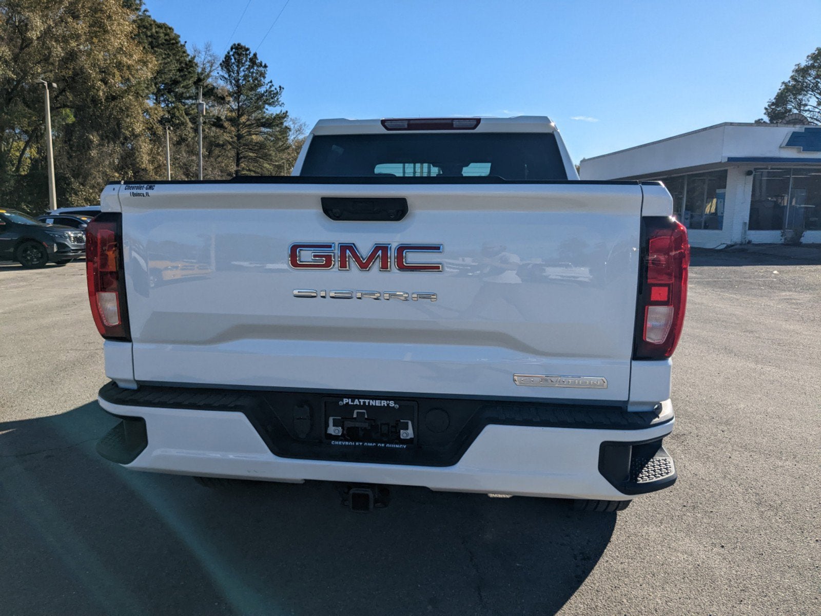 2025 GMC Sierra 1500 Elevation