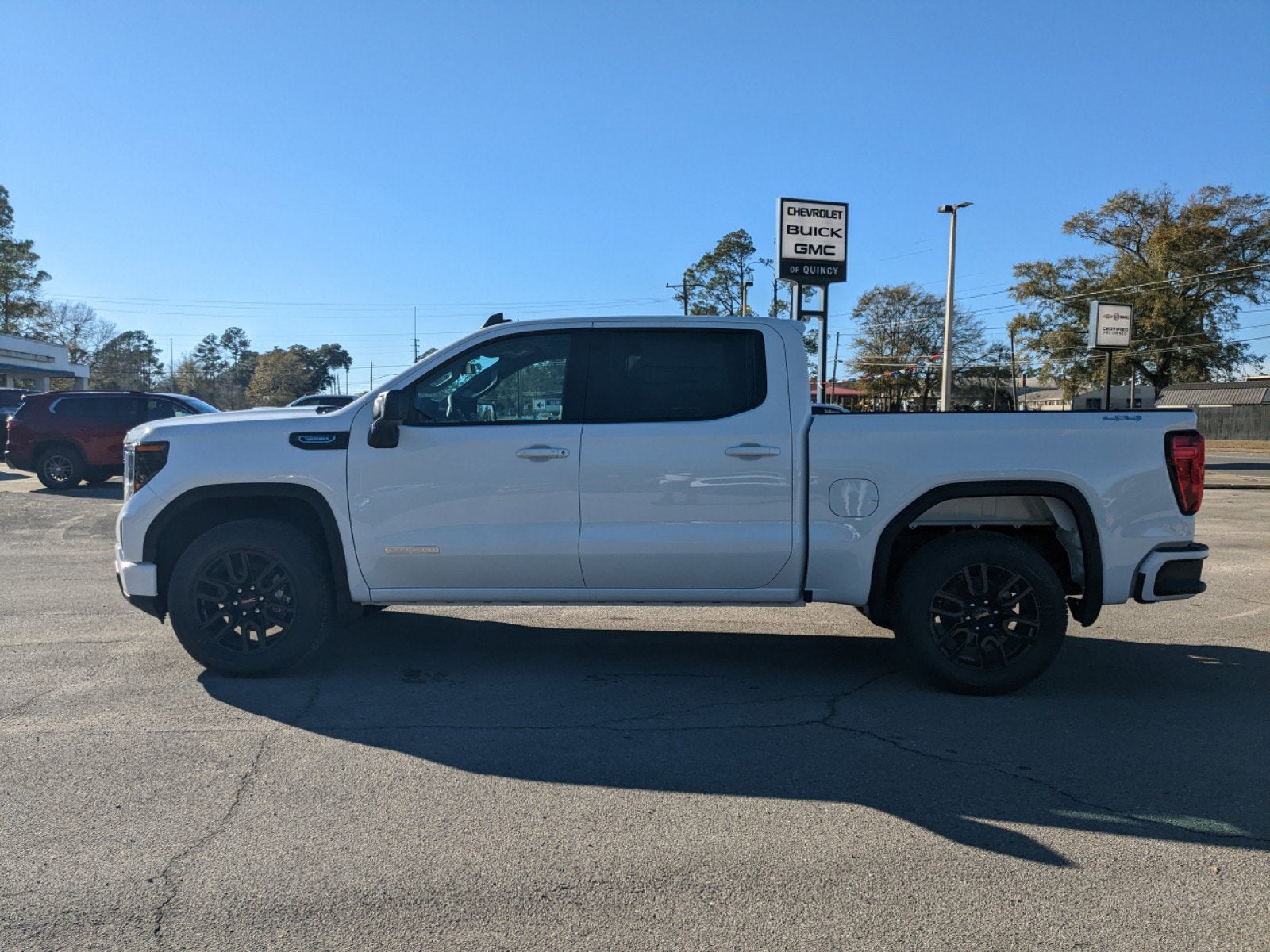 2025 GMC Sierra 1500 Elevation