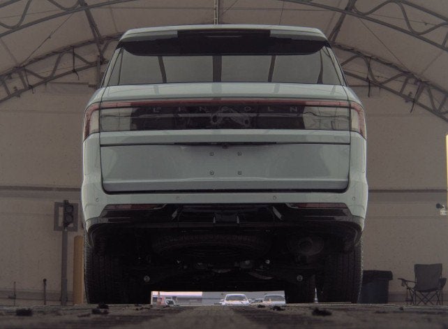 2025 Lincoln Navigator Reserve