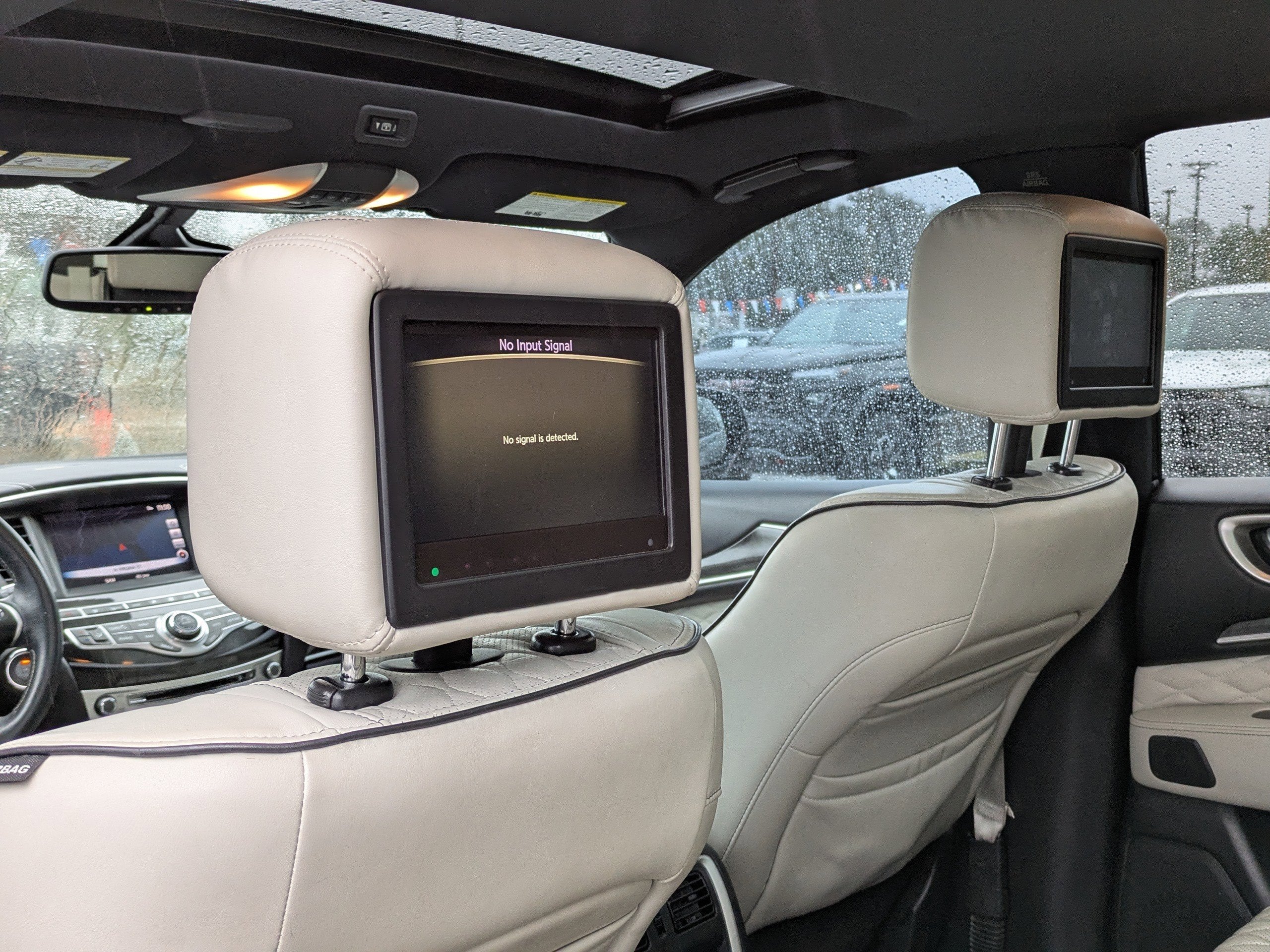 2019 INFINITI QX60 LUXE