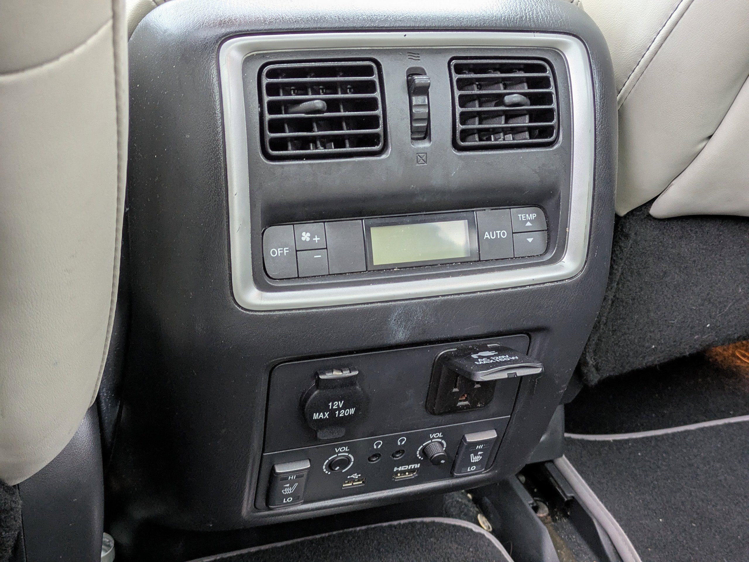 2019 INFINITI QX60 LUXE