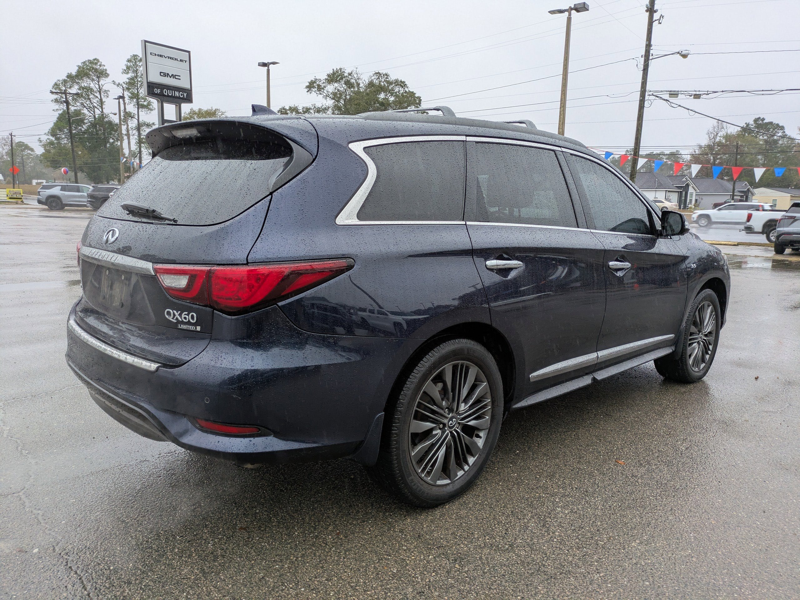 2019 INFINITI QX60 LUXE