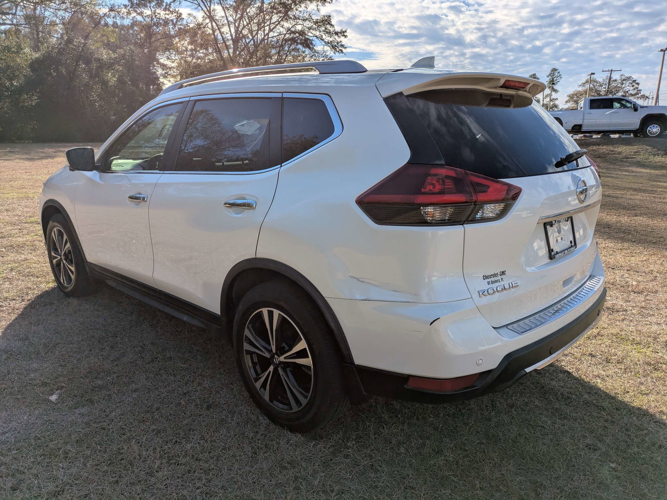 2020 Nissan Rogue SV FWD