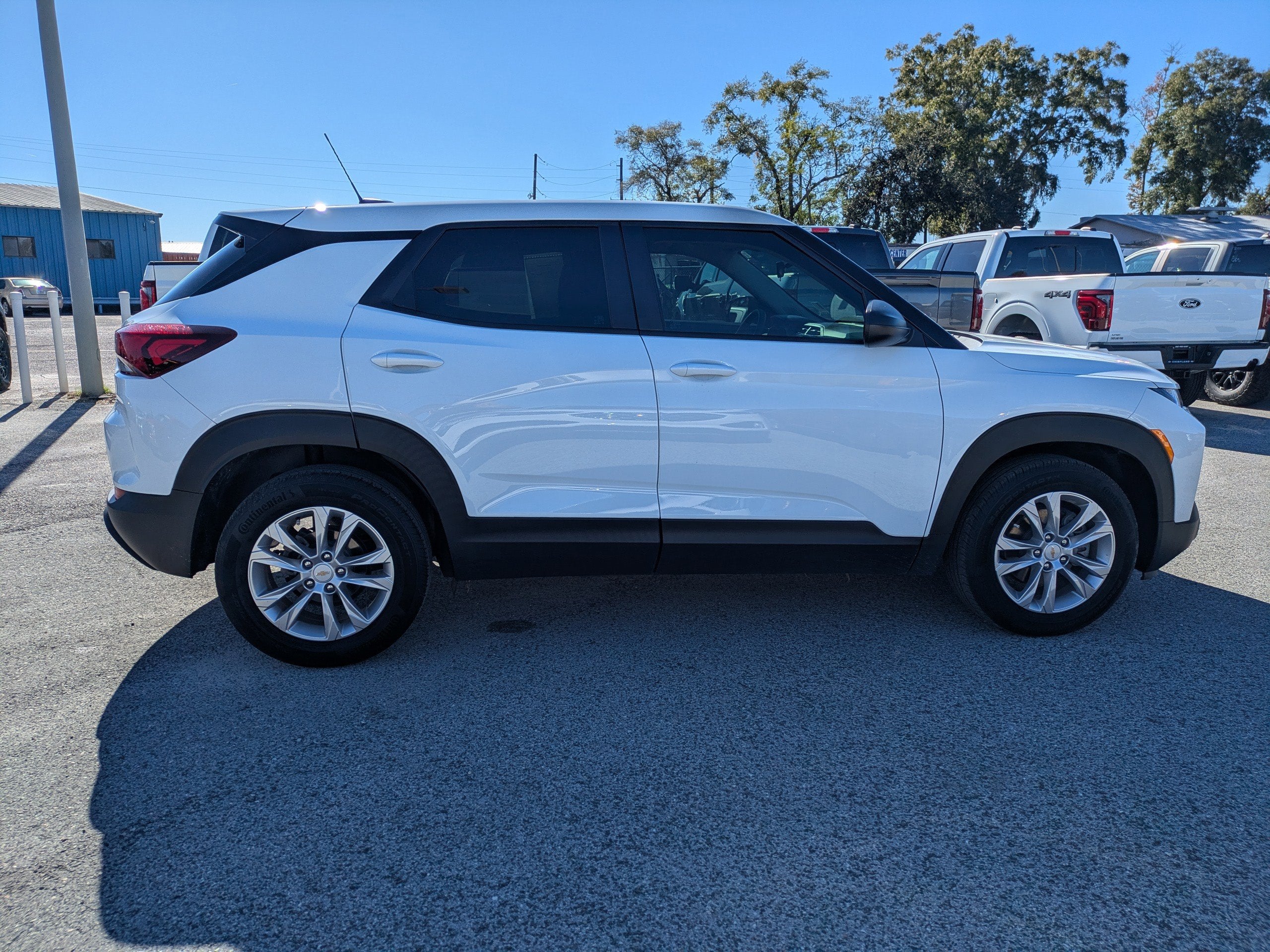 2023 Chevrolet Trailblazer LS
